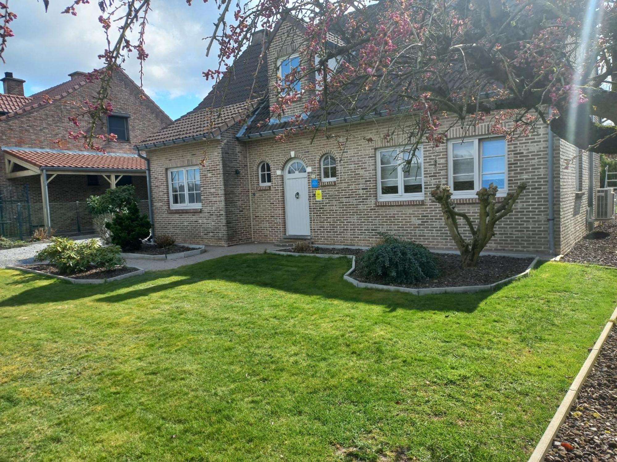 Vakantiewoning Steger Einde Opglabbeek Esterno foto